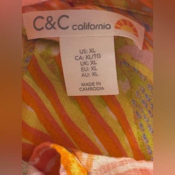 C&C California Tunic Top Tropical Floral Linen/Rayon Button Up Sz XL Beach Vacay - Picture 7 of 15